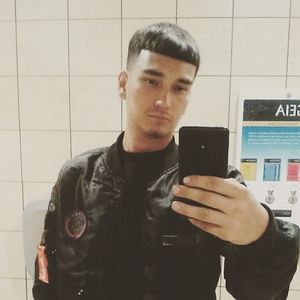 Meet your Posher, Robert